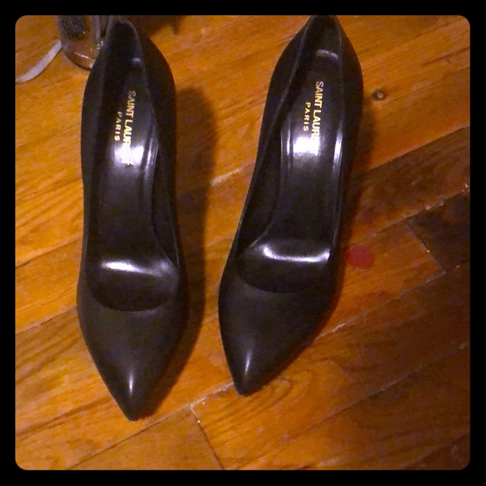 Yves Saint Laurent Black heels.